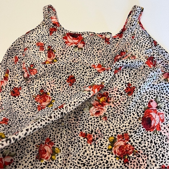 Torrid Tank Top Women's Size 1X Plus Size Floral Animal Print Tulip Back - Picture 6 of 10